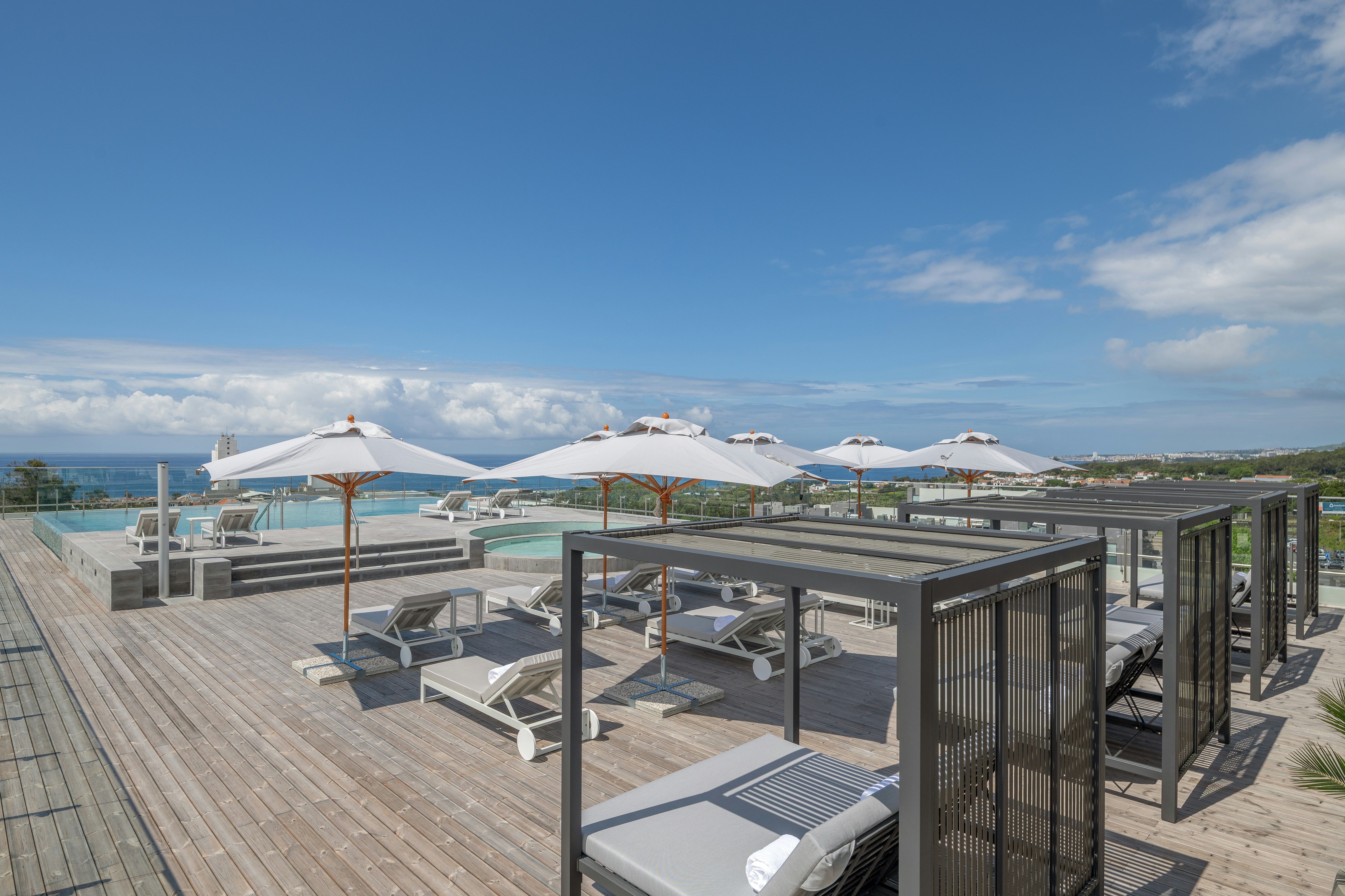 DoubleTree by Hilton Lagoa Azores 38/58
