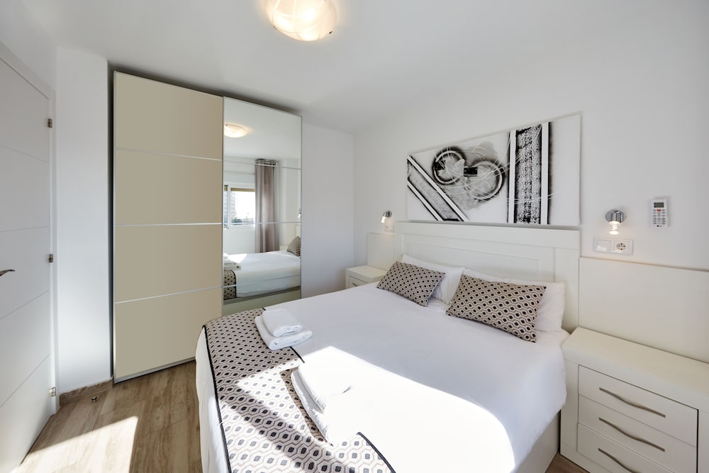 SUPERIOR, APARTMENT, SEA VIEW, BALCONY