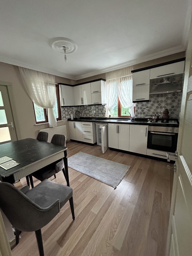 Isikli Kale Otel 25/50