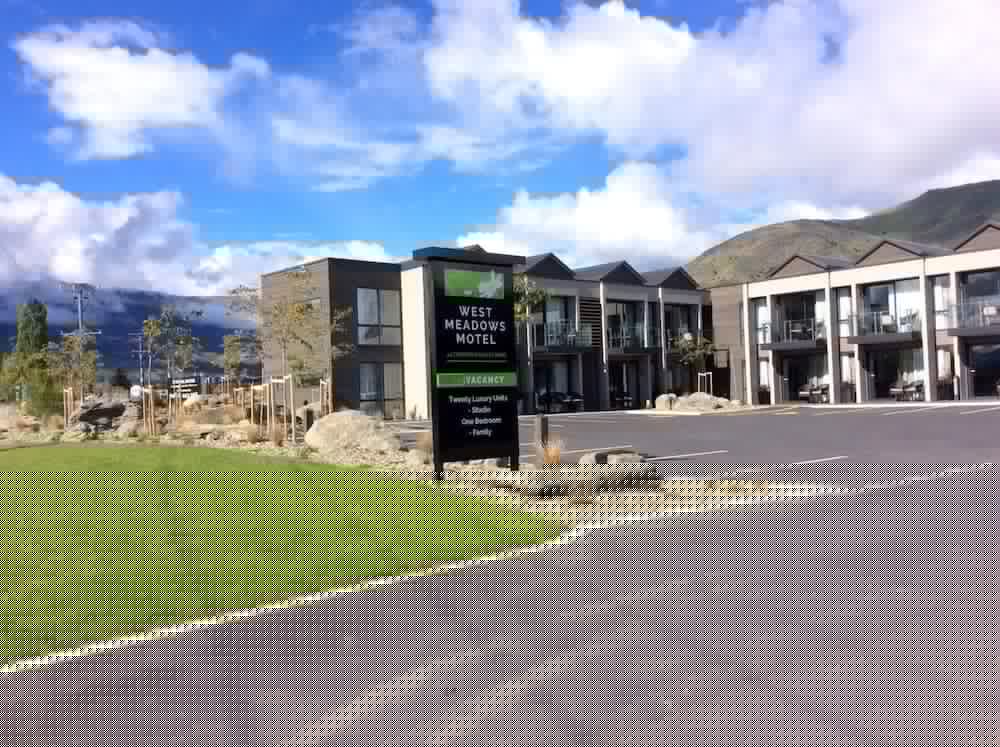 West Meadows Motel of Wanaka 43/50