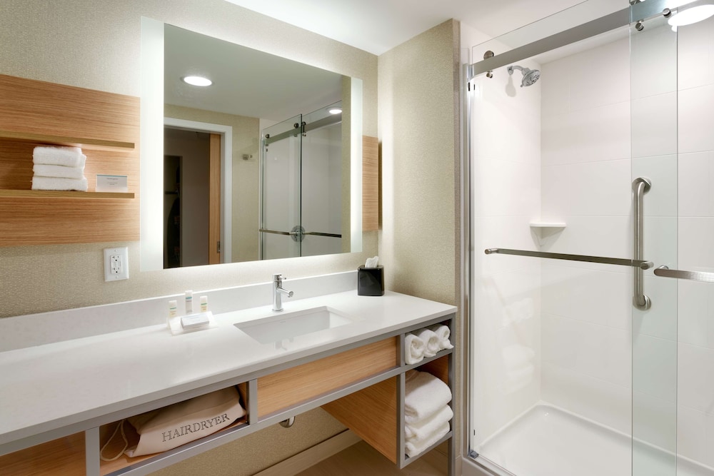 Hilton Garden Inn Lehi 10/62
