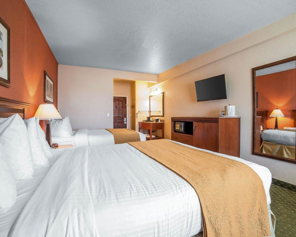 Quality Inn Winnemucca - Model T Casino 12/35