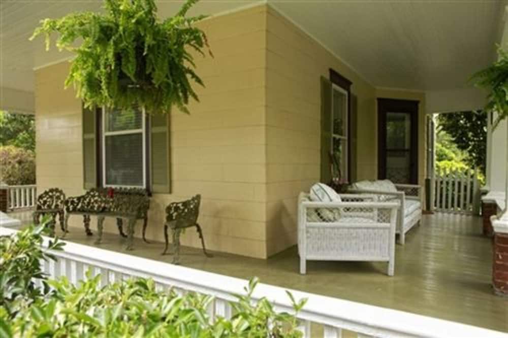 The Dailey Renewal Retreat Bed Breakfast 4/47