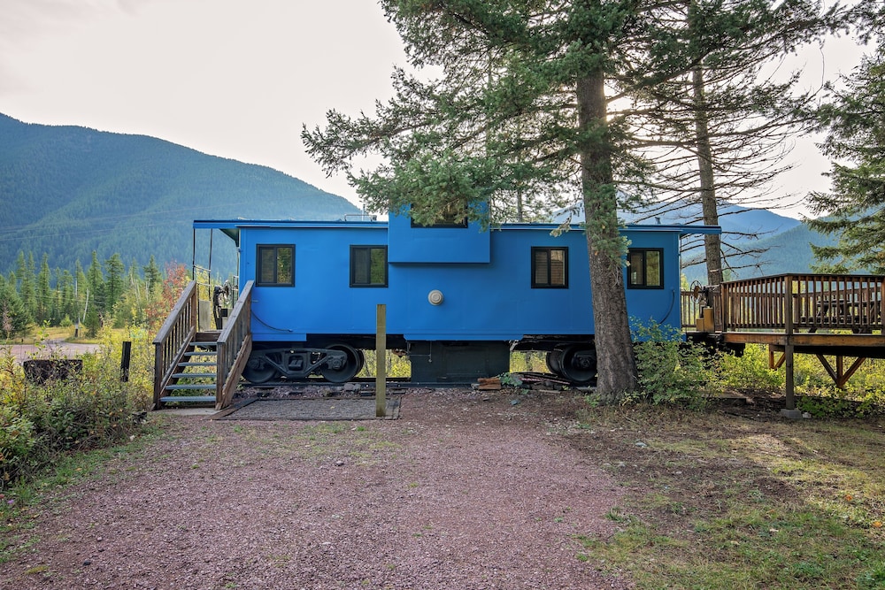 Loge Glacier National Park 41/50