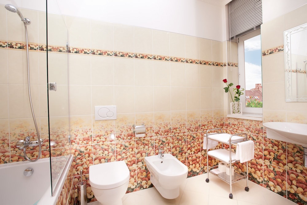 غرفة سوبيريور ثلاثية بثلاثة أسرّة، Green Garden Hotel 5/5