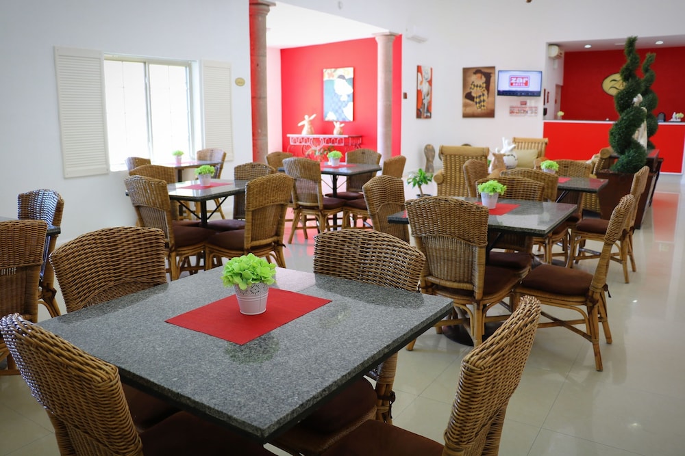 Hotel Zar Los Mochis 11/21