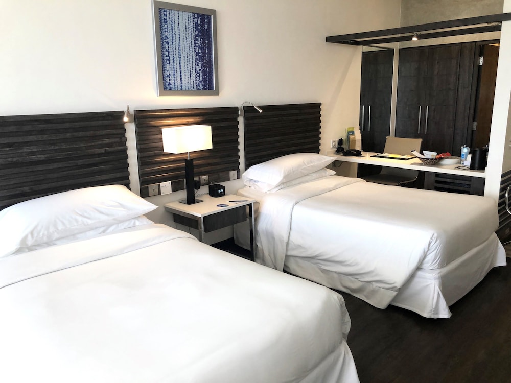Room at Four Points By Sheraton Nairobi Airport, NAIROBI