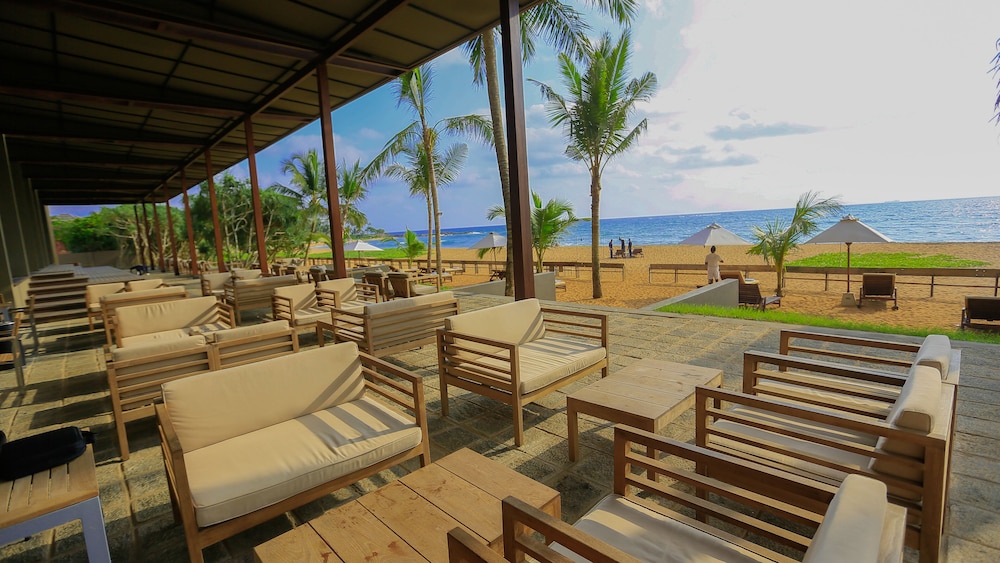 Pandanus Beach Resort and Spa 20/39