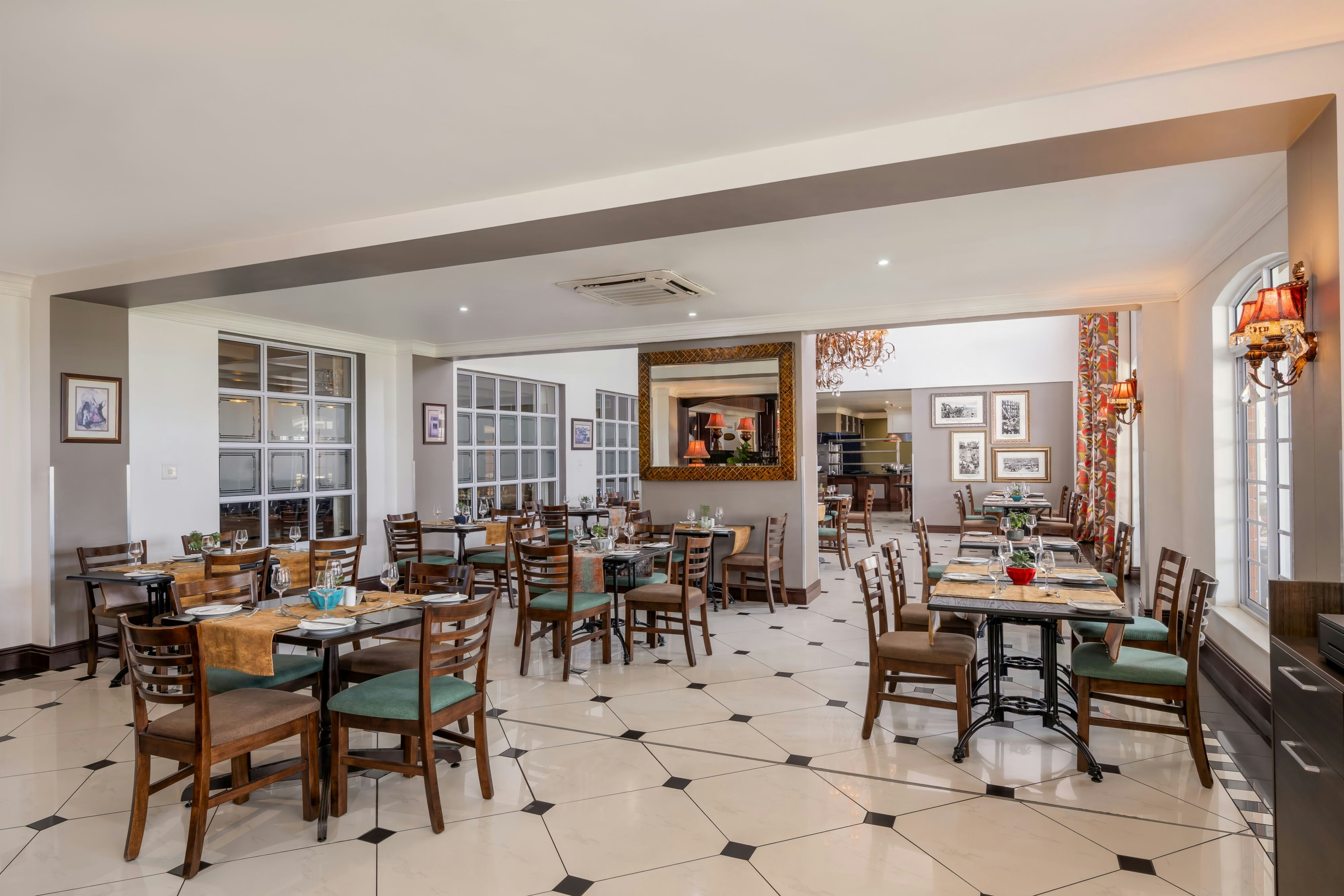 Protea Hotel Kimberley 37/65