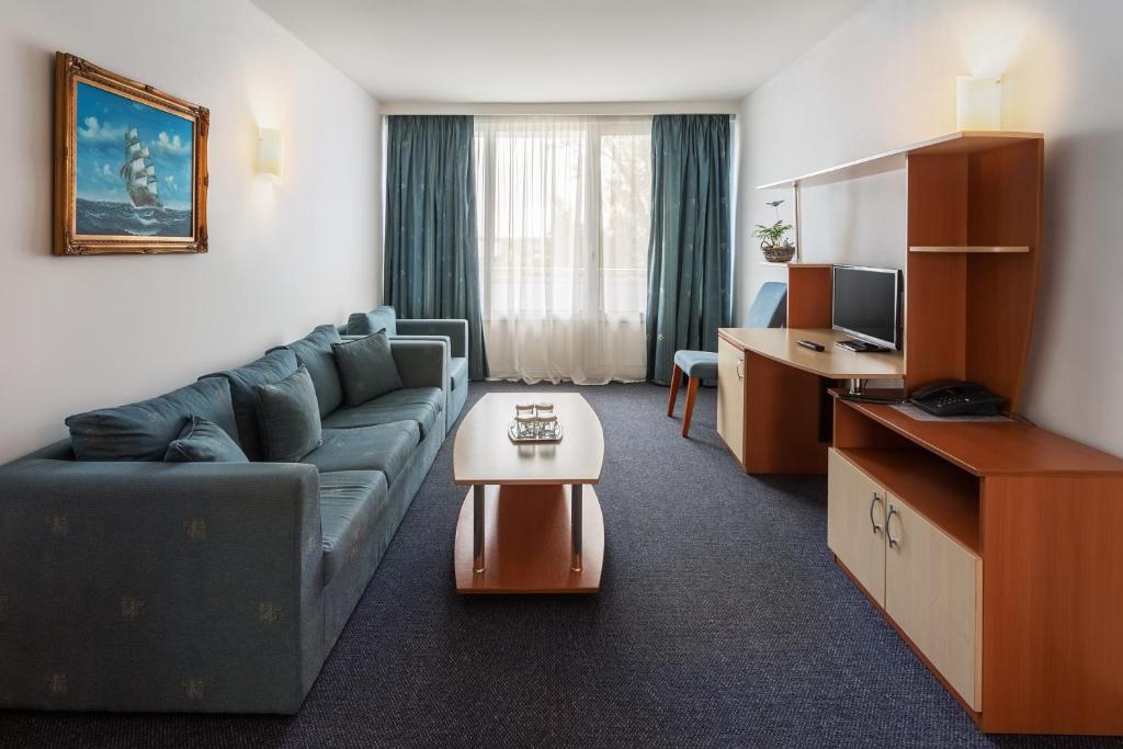Hotel Sirena 18/30