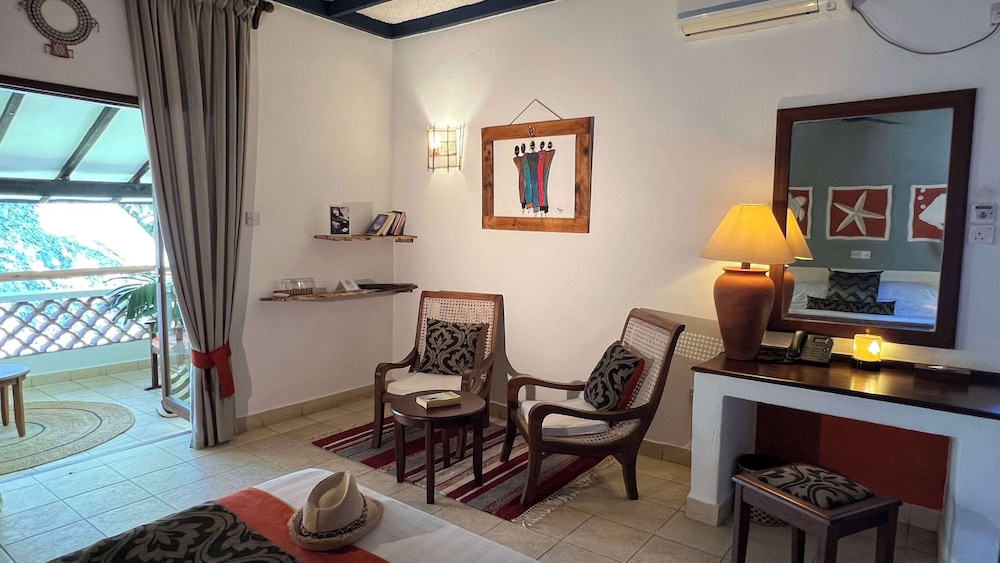 Neptune Palm Beach Boutique Resort & Spa 27/50