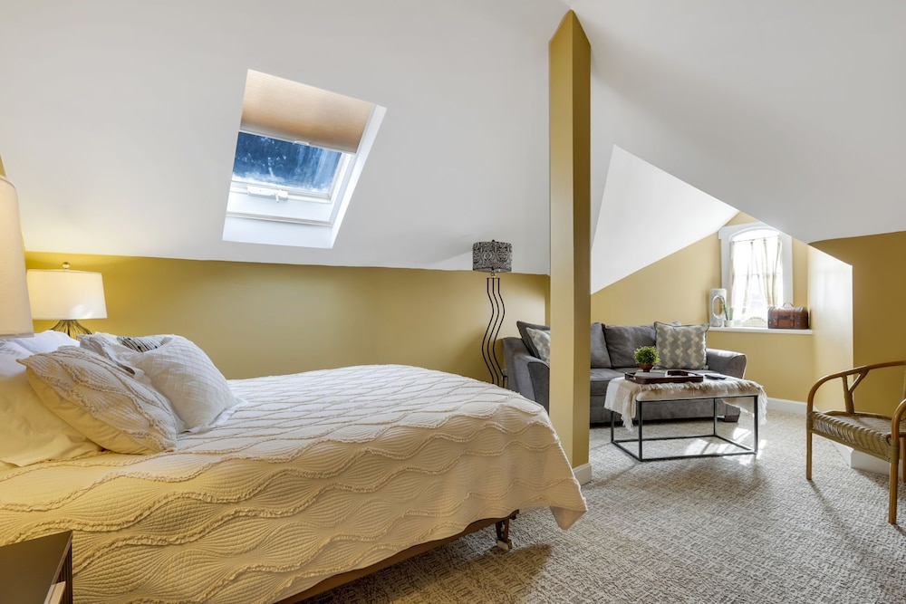 50 Lincoln Short North Bed and Breakfast 31/71