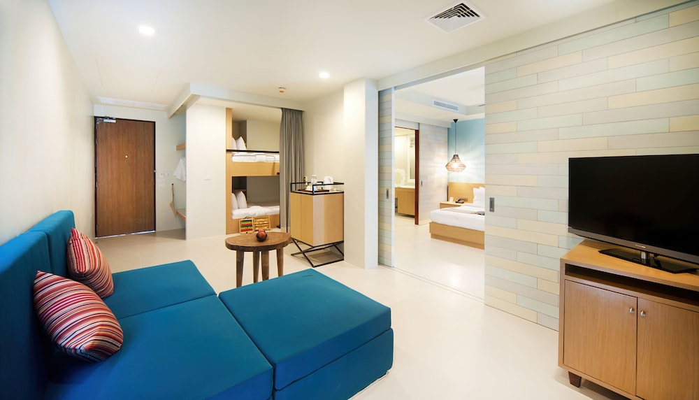 Holiday Ao Nang Beach Resort Krabi 28/50
