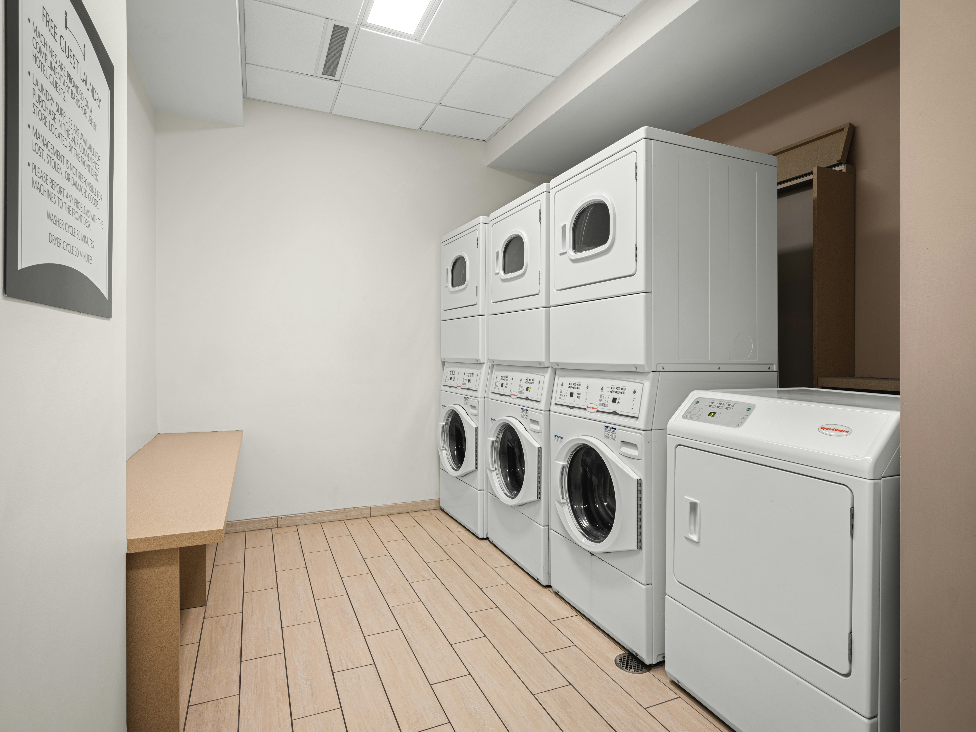 Staybridge Suites Seattle - South Lake Union 37/75