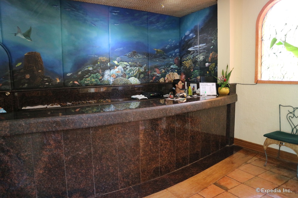 Coco Grove Beach Resort 9/50