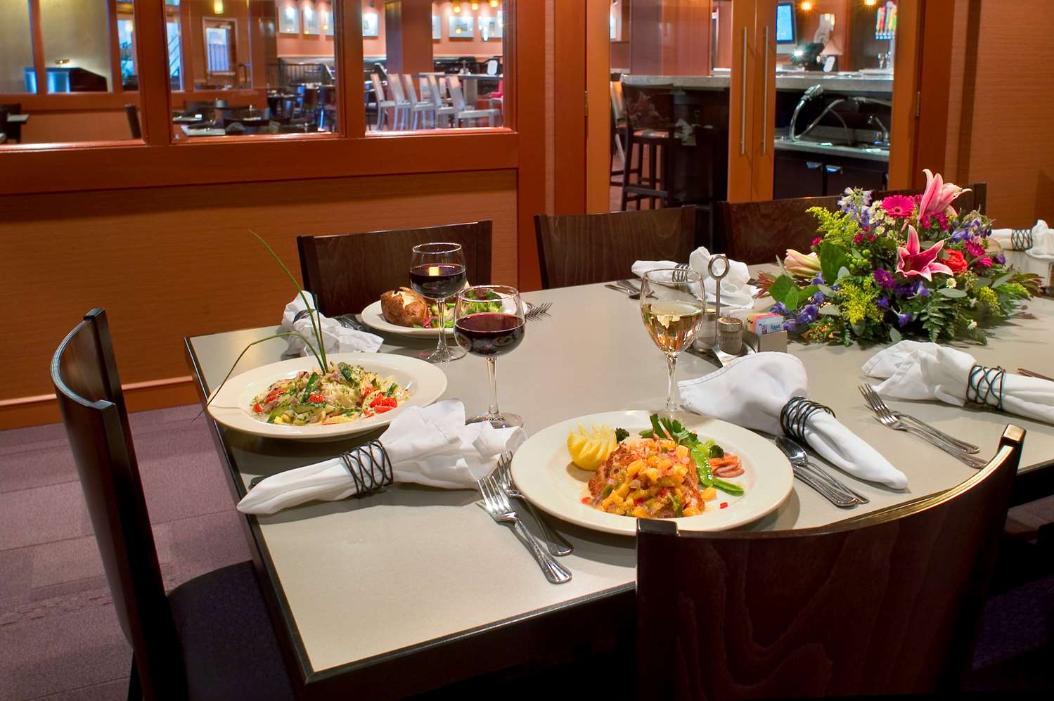 restaurant cafeteria