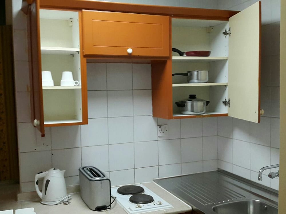 Al Raien Hotel Apartment 12/15