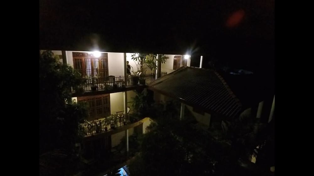 Srimalis Residence 8/32