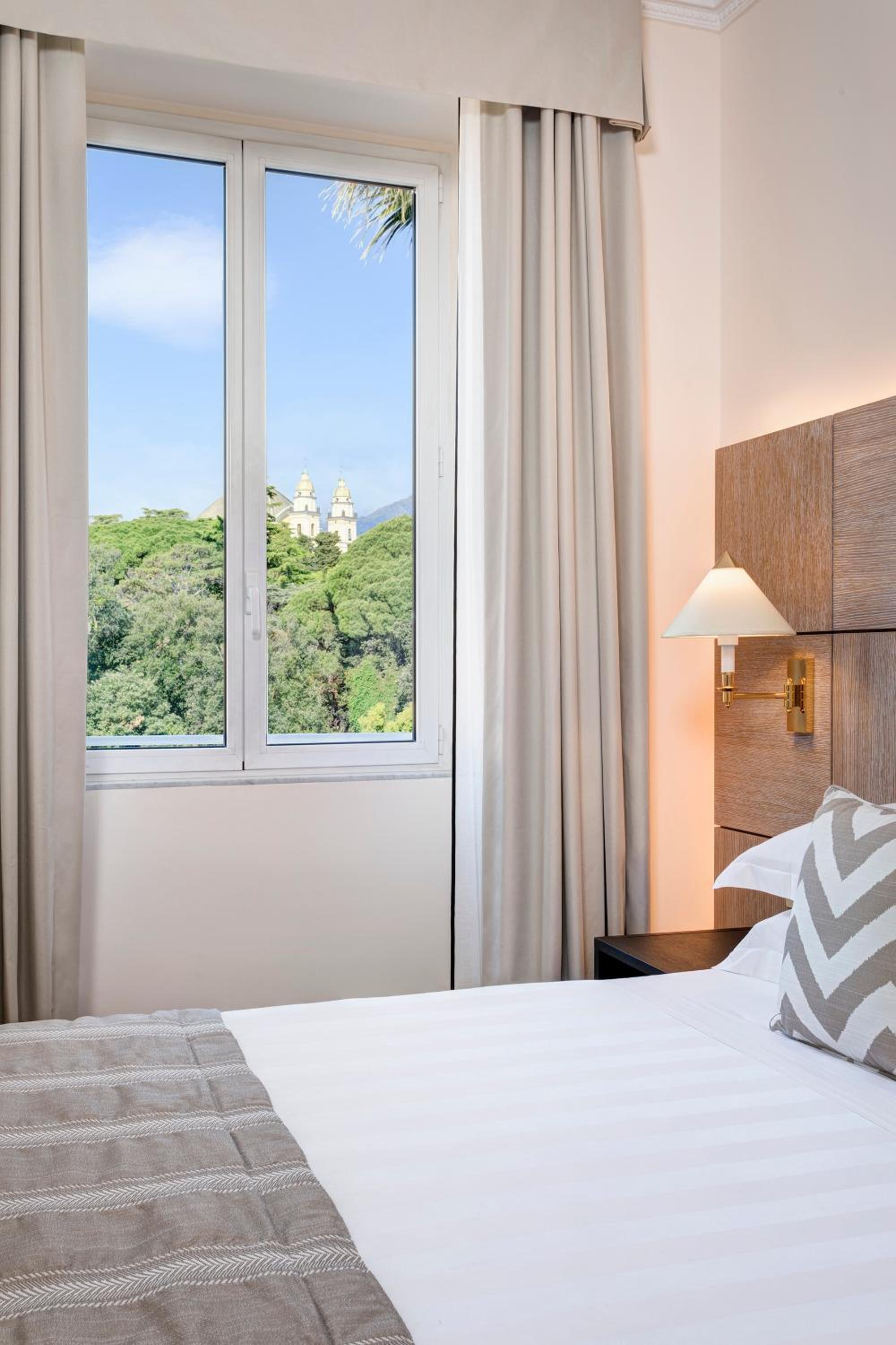 Superior, Double or Twin Bed, Grand Hotel Arenzano 7/10