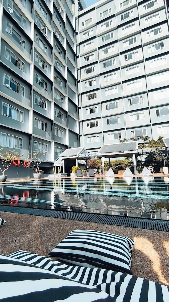 Witz Hotel Bangkok Ramkhamhaeng 5/50