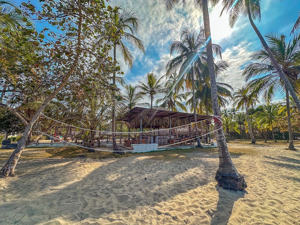 HUKUMEIZI HOTEL 38/50