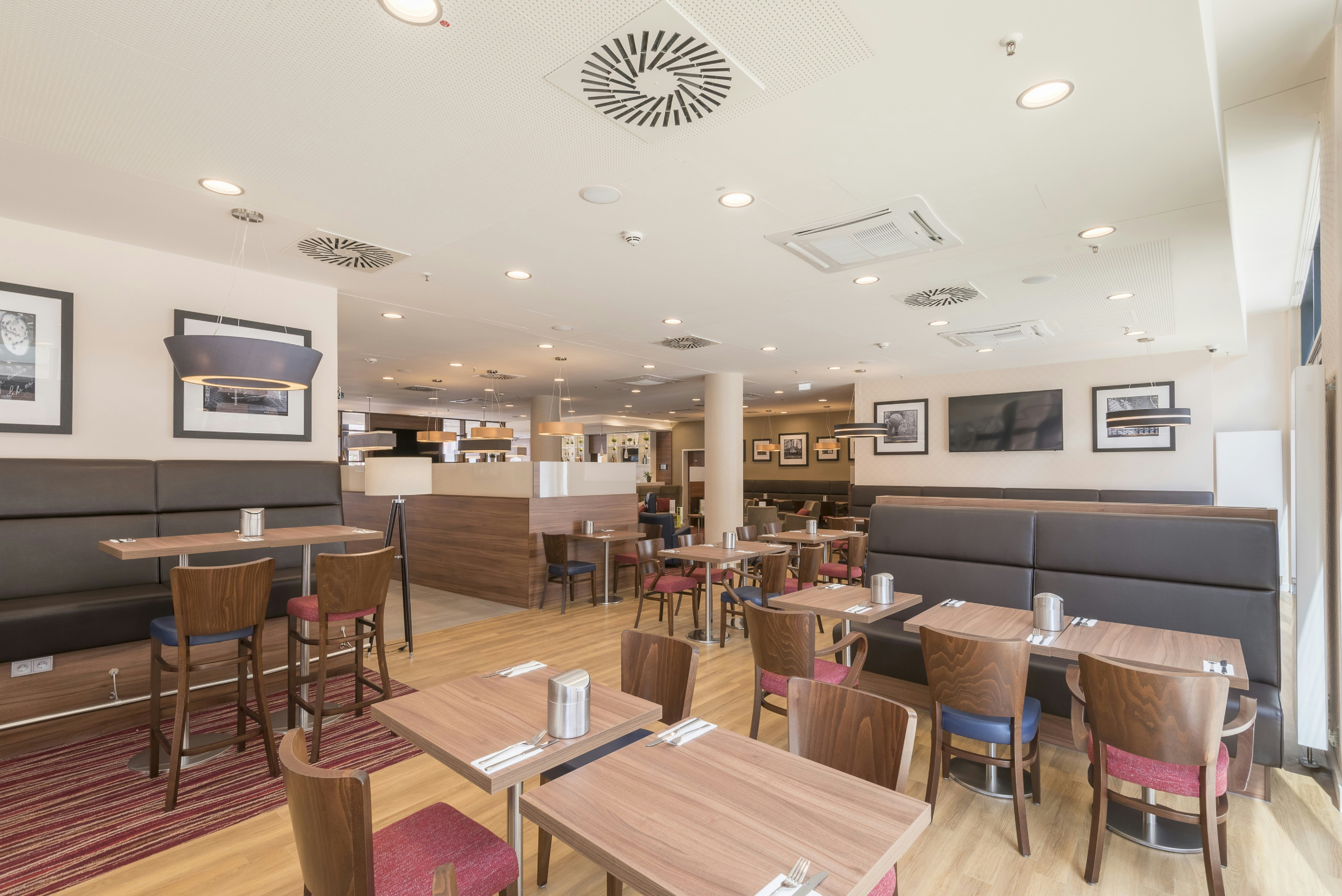 Hampton By Hilton Hamburg City Centre 33/48