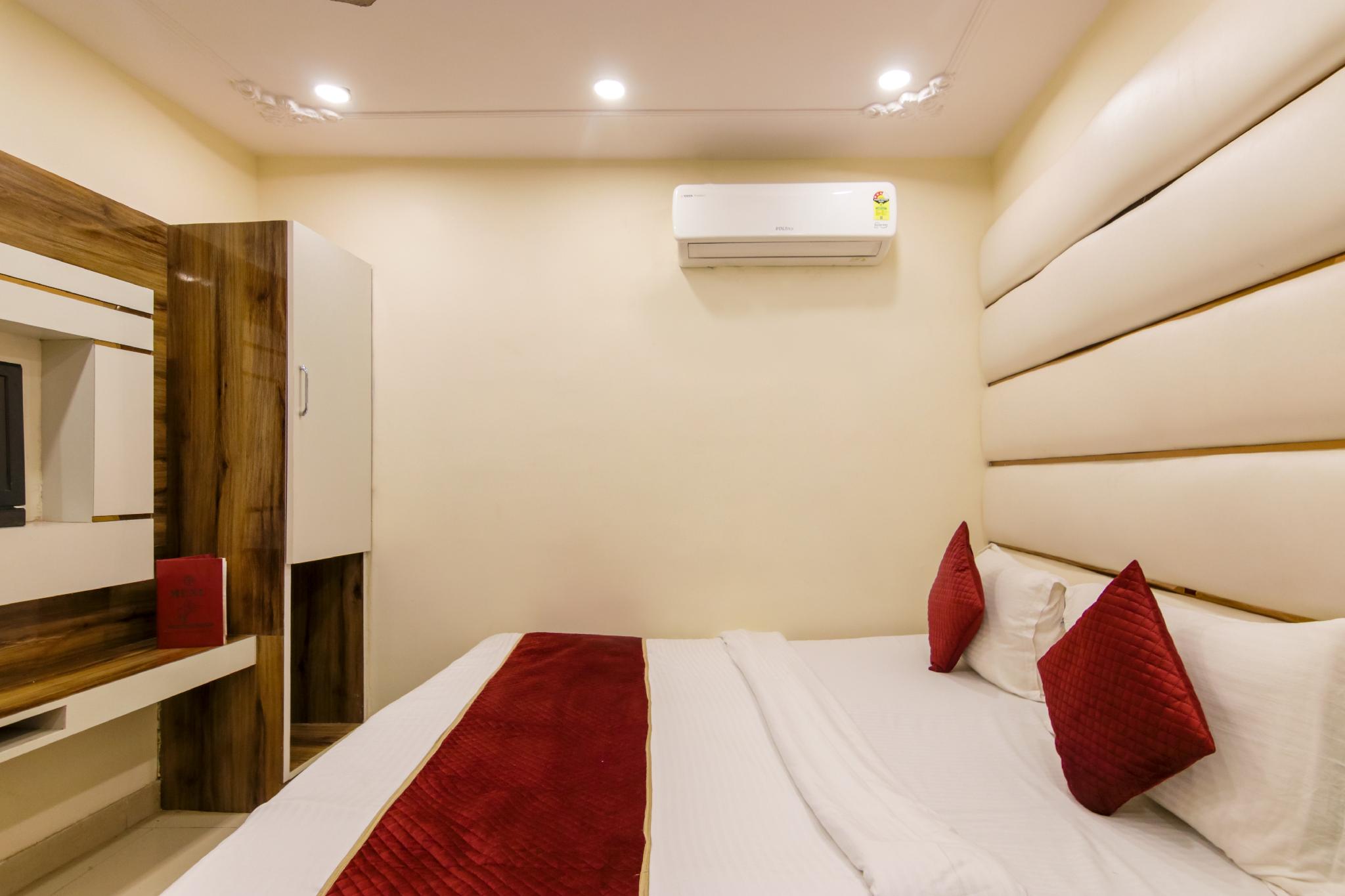 Hotel Star Palace Paharganj 42/63