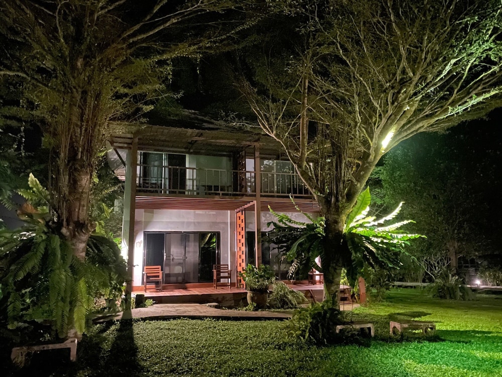 Montania Lifestyle Hotel 35/50