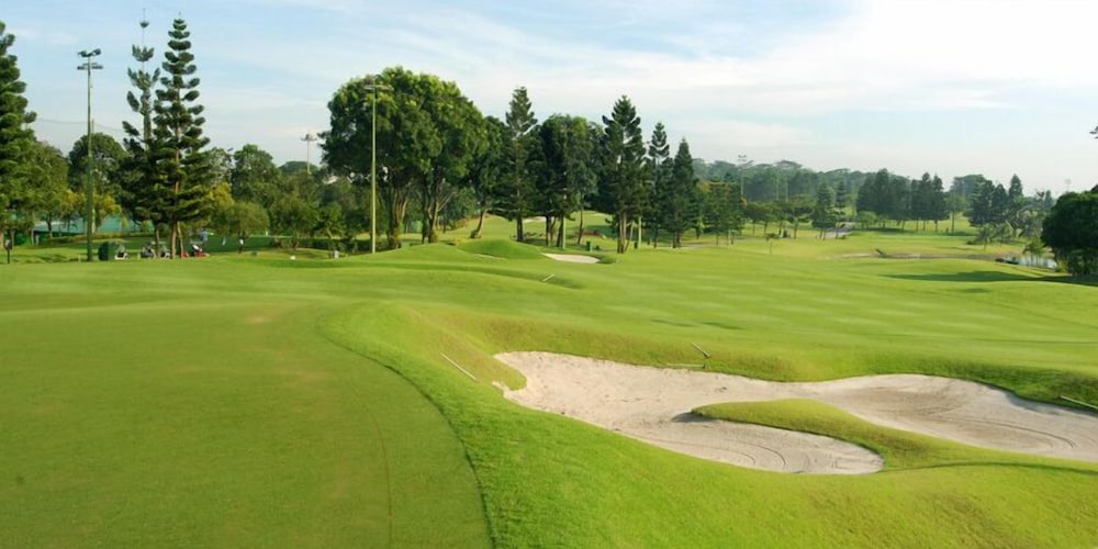 Orchid Country Club 62/64