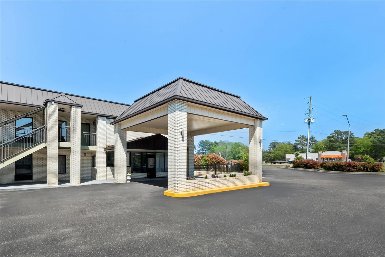 Quality Inn Raeford, NC 29/31