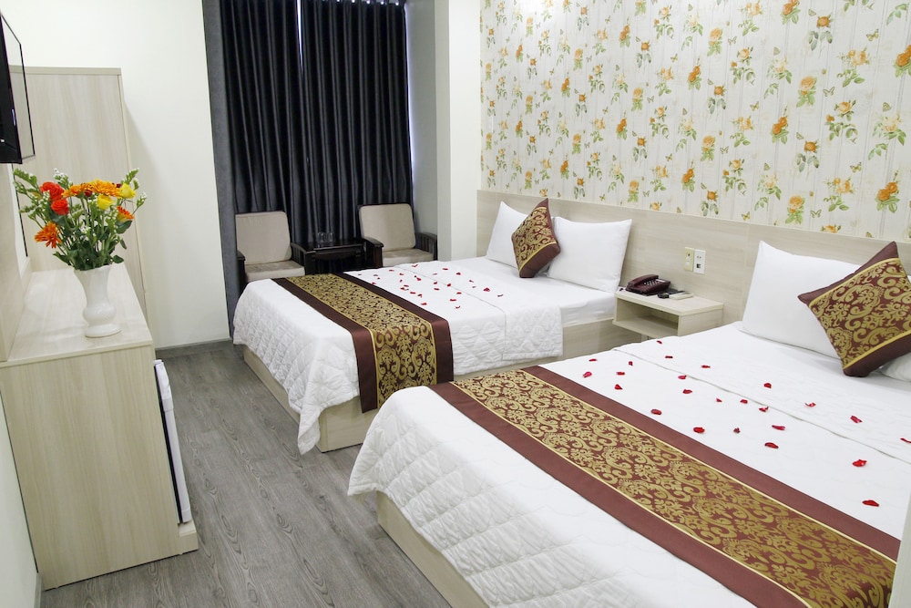 STANDARD, DOUBLE OR TWIN BED