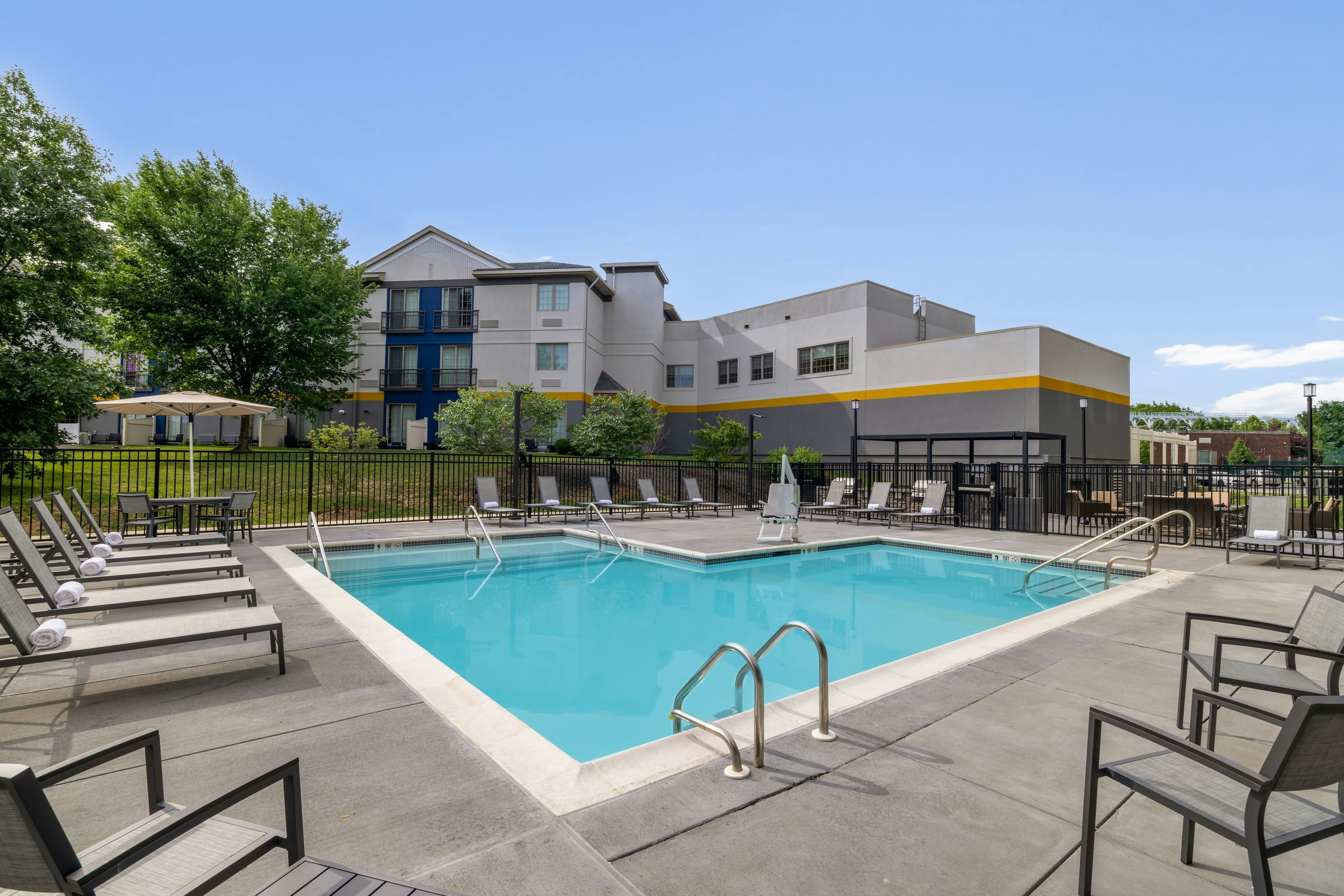 Residence Inn King of Prussia 1/2