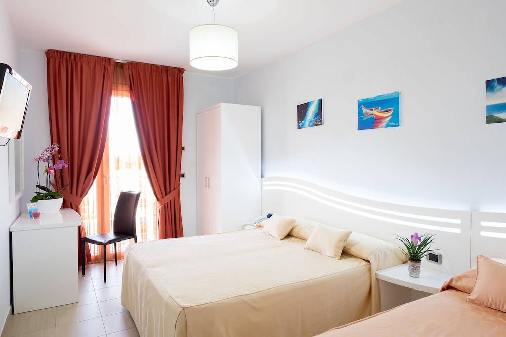 Hotel Perla Dello Ionio 5/21