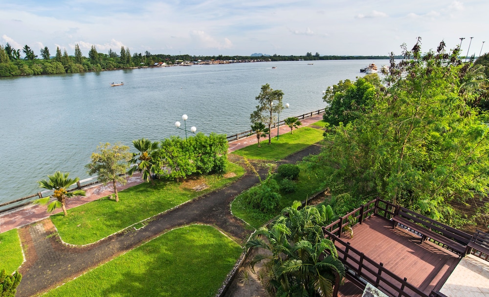Krabi City Seaview Hotel 37/50