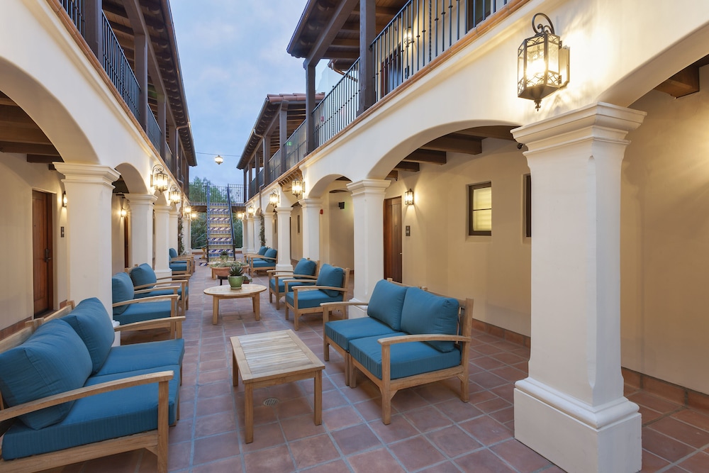 La Playa Inn Santa Barbara 42/74