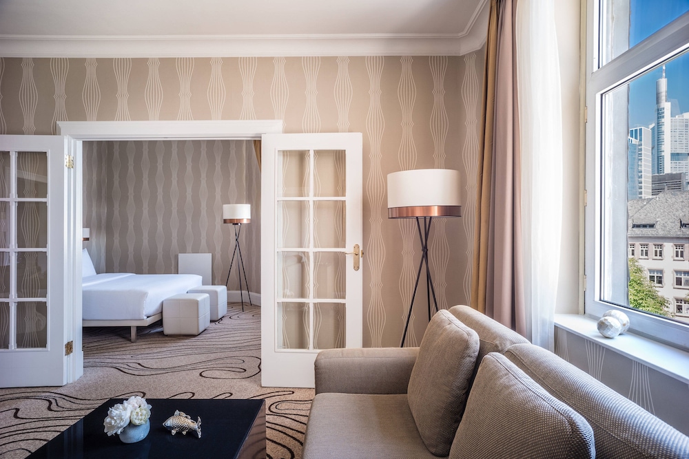 Le Meridien Frankfurt 45/59