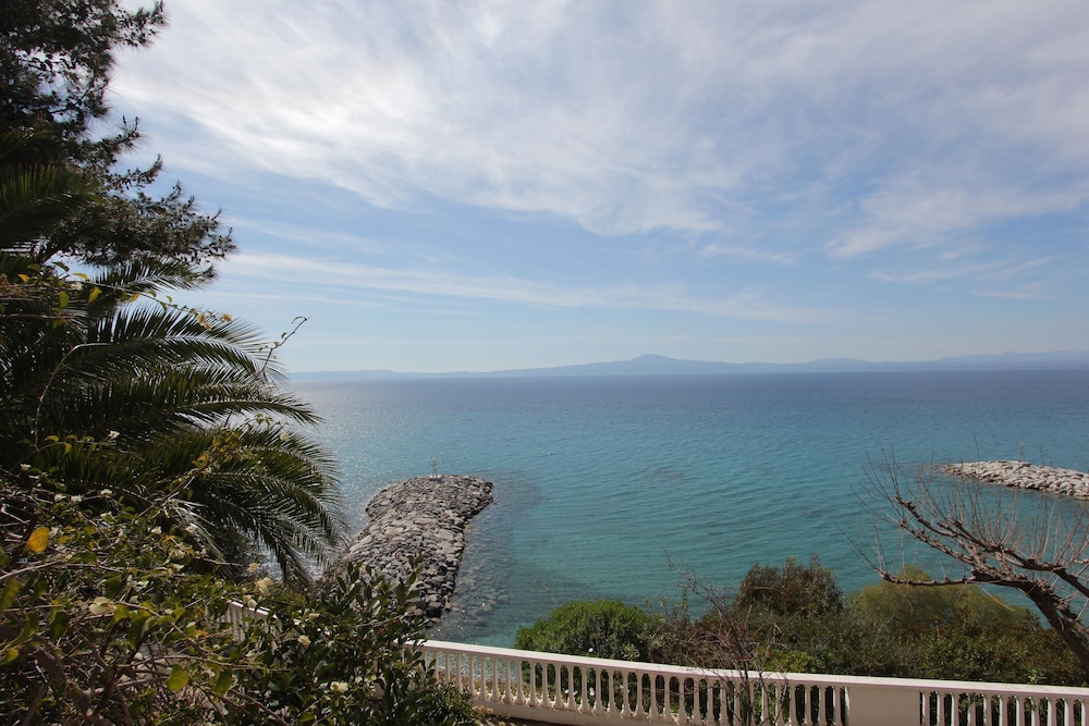 Apollon Apartments 13/28