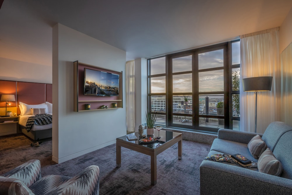 The Spencer Hotel 39/60