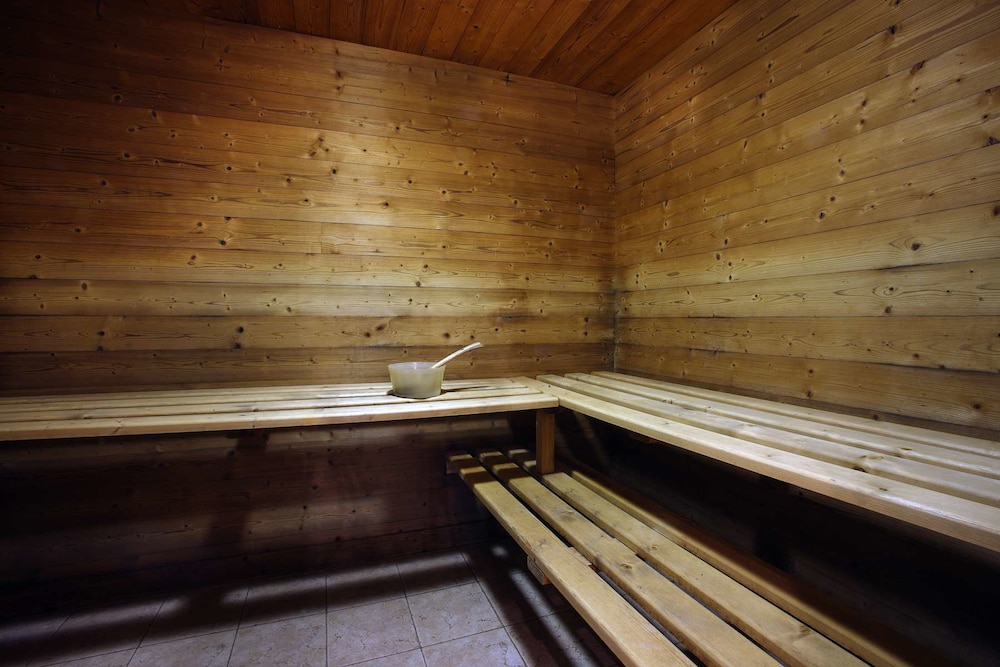 Chalet des Neiges - Oz en Oisans(Sat arr/dep only 16/50