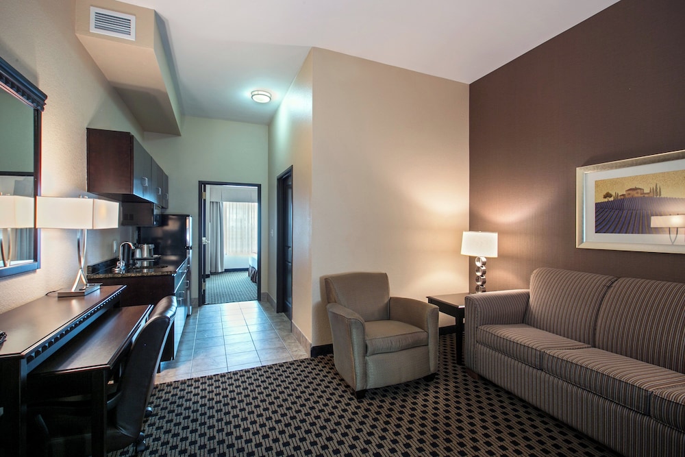 Holiday Inn Express Hotel And Suites Green Bay East 42/64