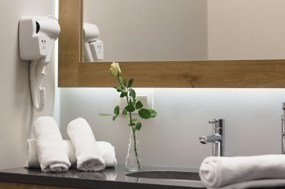 Art Hotel Sosnowiec 2/65