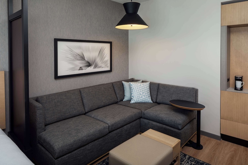 Hyatt Place Cape Canaveral 27/50