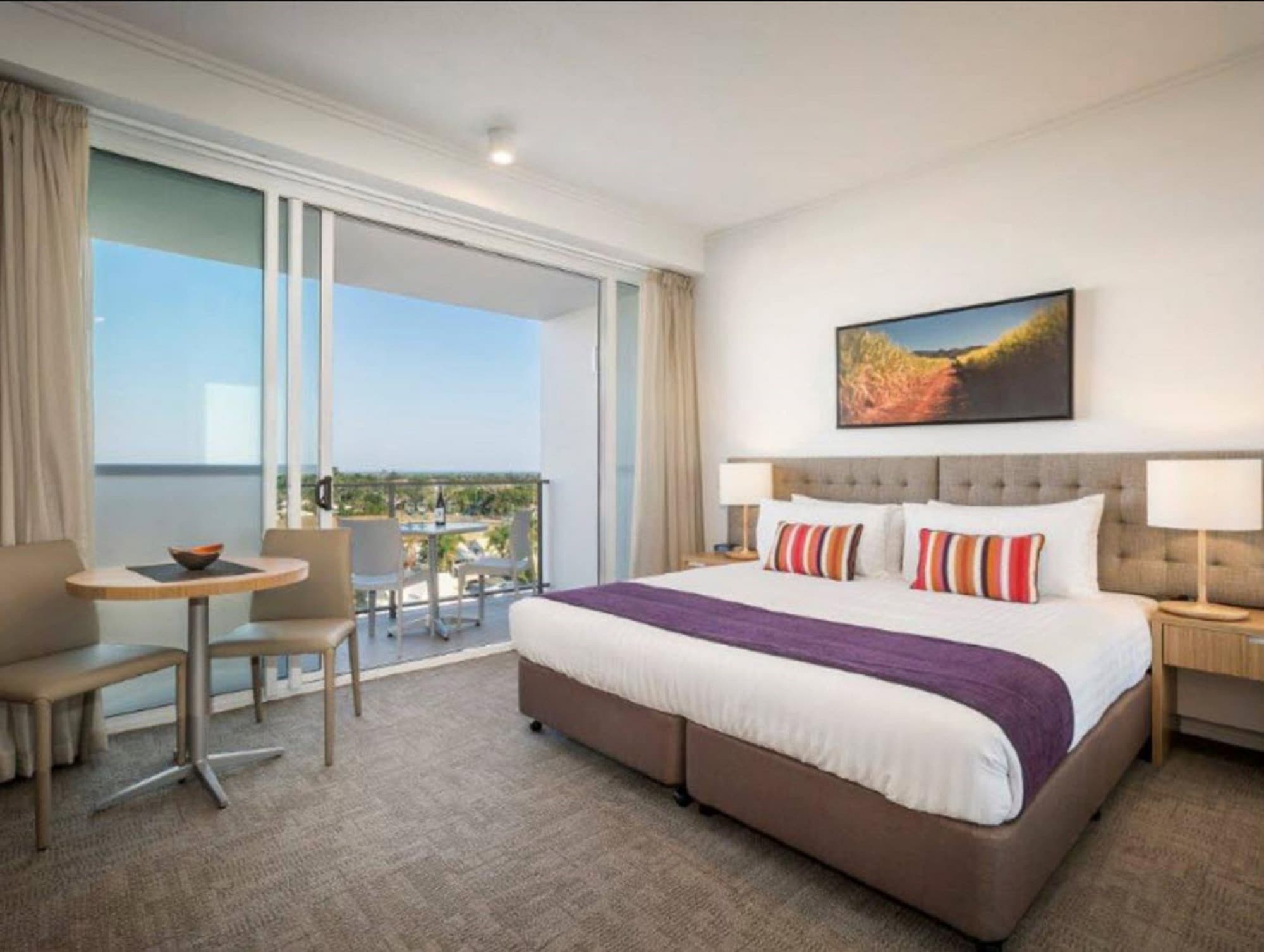 1 BEDROOM, APARTMENT
