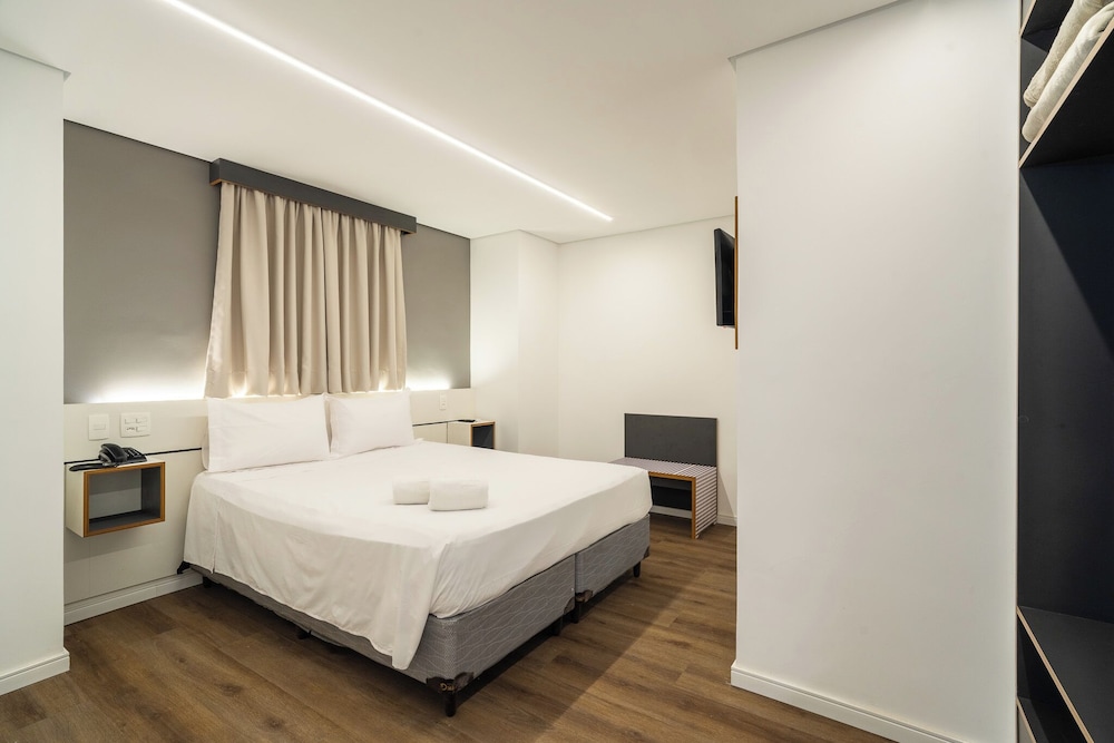 LUXURY, DOUBLE BED