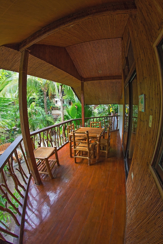 THE ROSE PIKE AT BORACAY 24/50