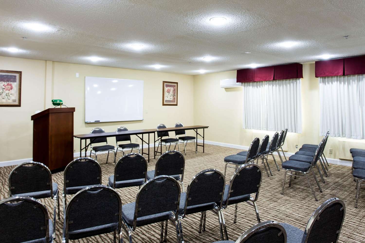 Comfort Inn Columbia West 17/20
