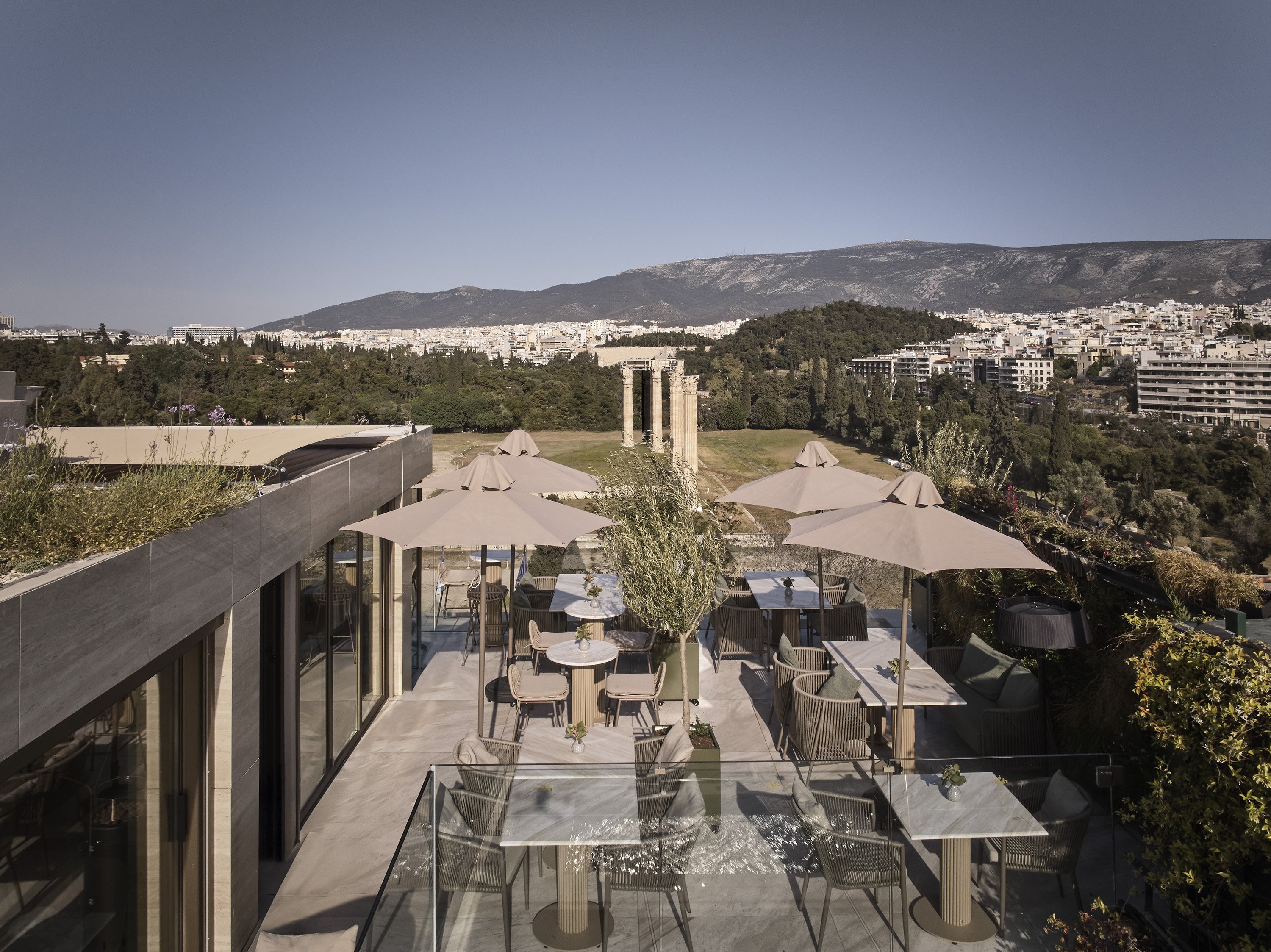 Anthology of Athens, member of The Leading Hotels of the World 82/88