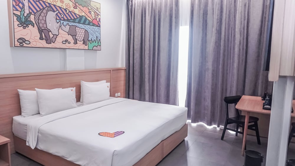 MaxOneHotels.com at Anyer 18/42