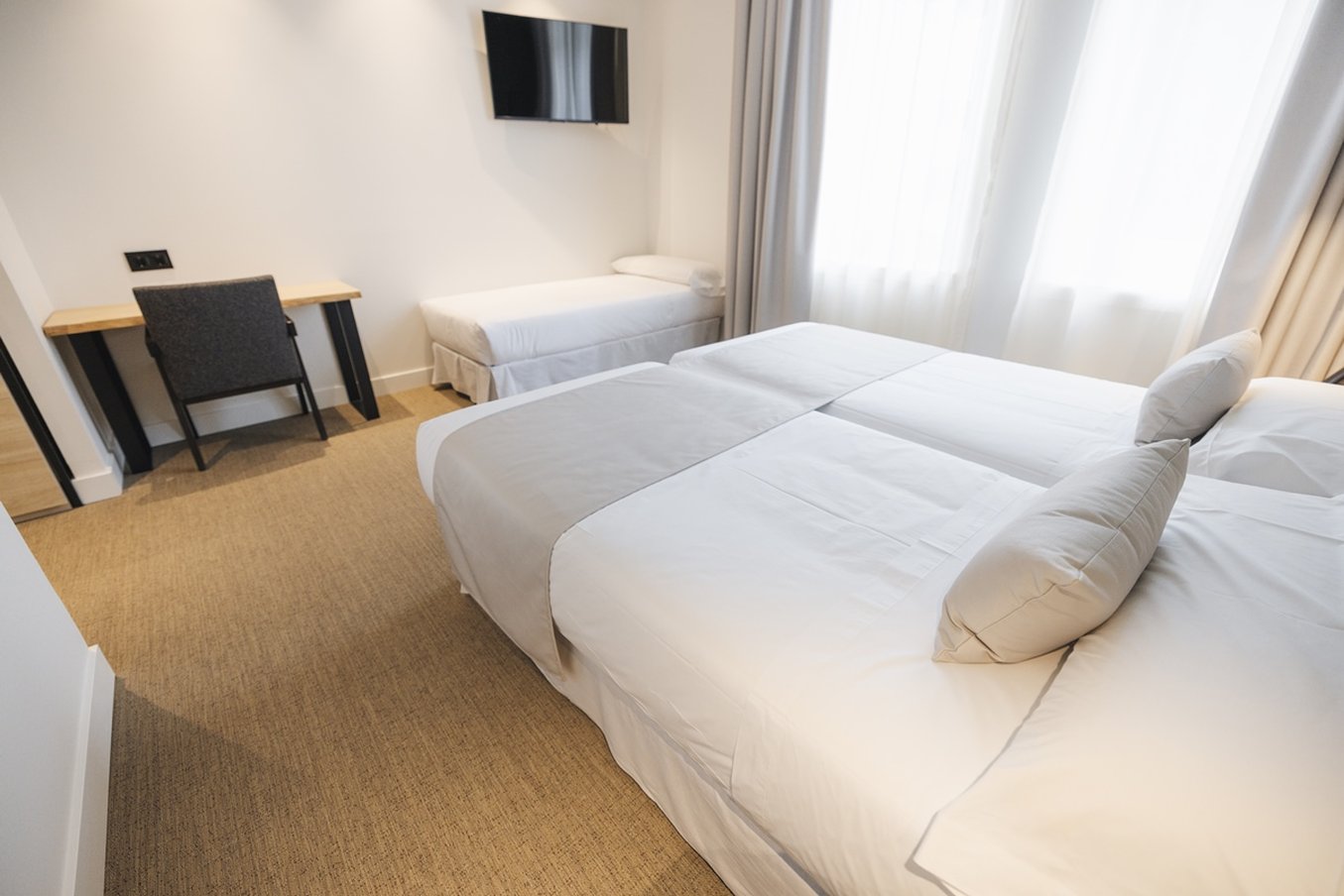 Hotel Mondragon 16/50