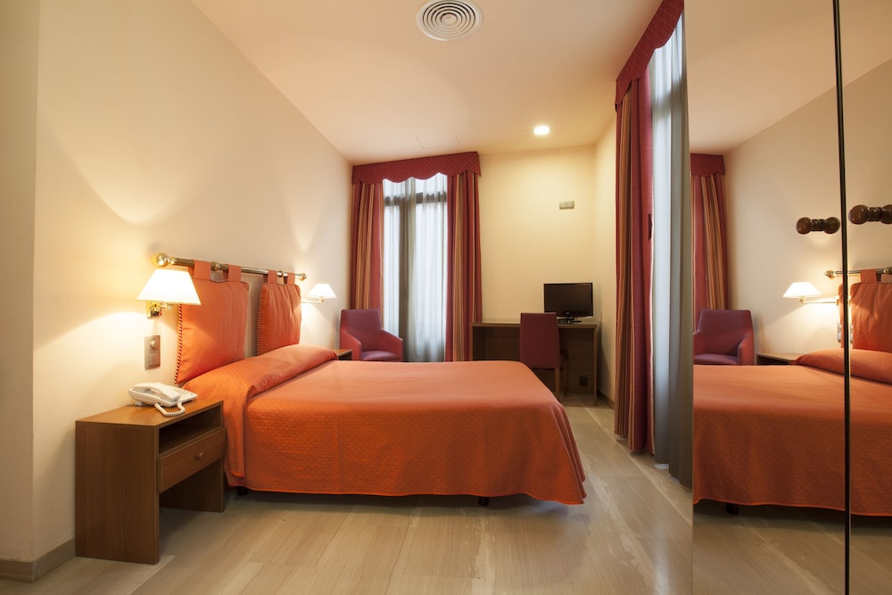 غرفة بسرير كينج، Alba Hotel 2/7